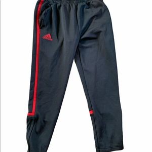Adidas track pants black M with pockets!